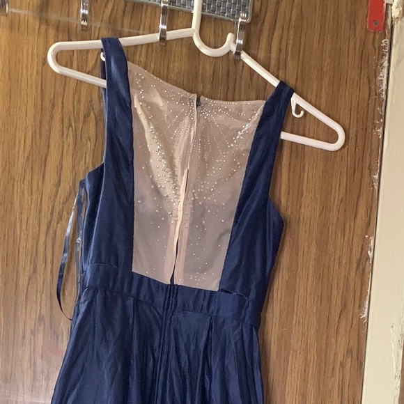 Ball gown - Picture 2 of 3